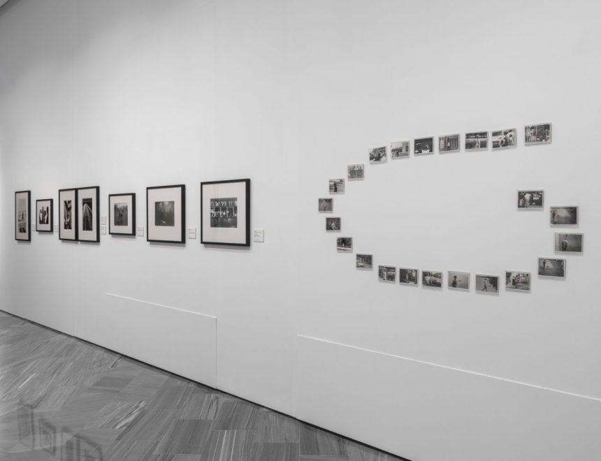 Vista exposición La fotografía en medio. Fotografía en la colección del IVAM desde 1950, 2021
